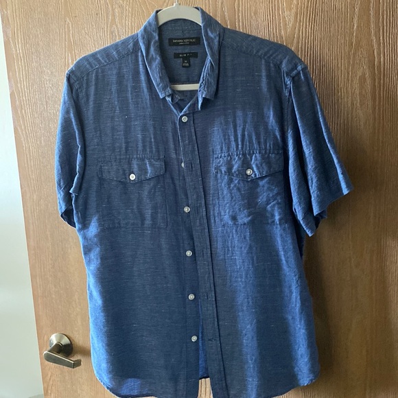 Banana Republic Shirt - Picture 1 of 3